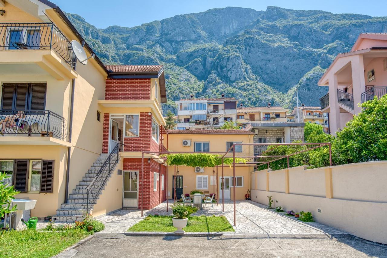 Boka Bay Paradise Apartments - Oasis Of Piece Kotor Buitenkant foto